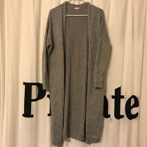 NWOT！Gray Long Knit Cardigan